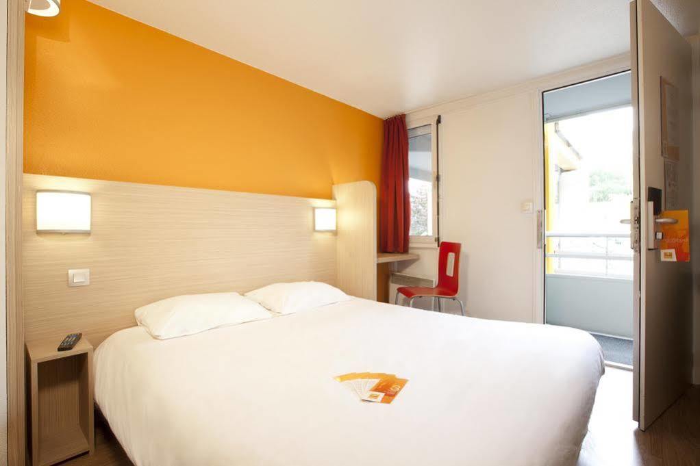 Heco Colmar Nord - Ex Premiere Classe Houssen Екстер'єр фото